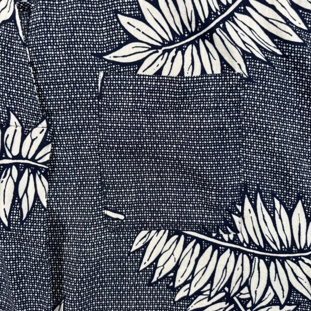 Old Navy Womens XL Navy Blue White Tropical Leaf Print Cotton Rayon Blouse Top - Picture 3 of 13